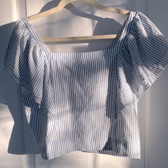 ZARA Short Ruffled Top/Blouse - Picture 4 of 4
